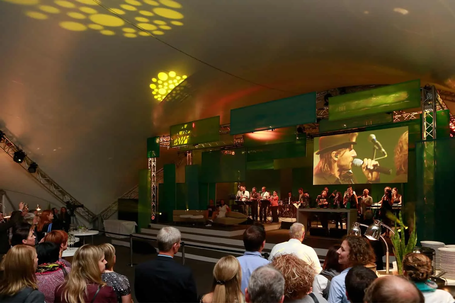 Dropzone Live Firmenevent