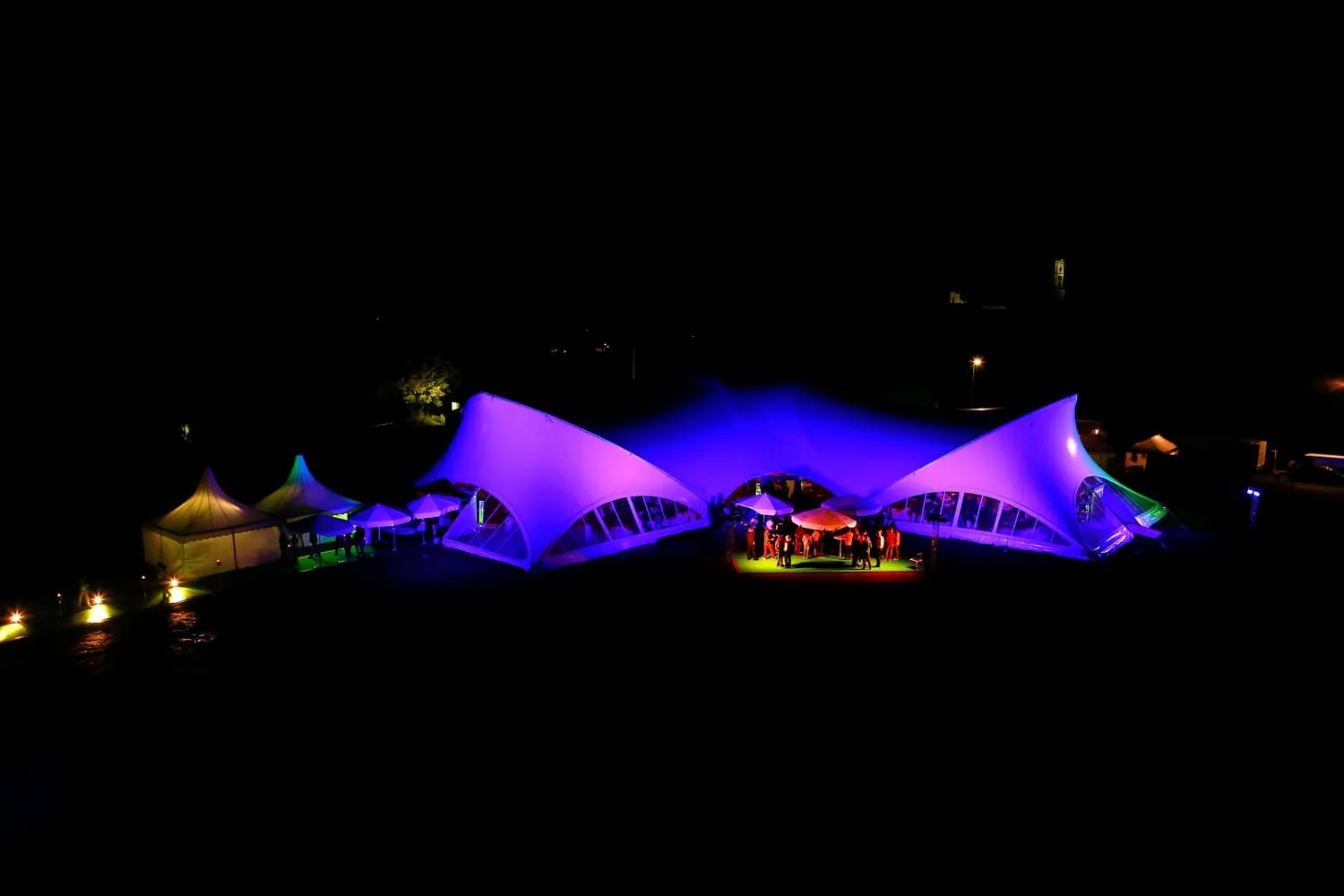 Dropzone Firmenevent Bühne