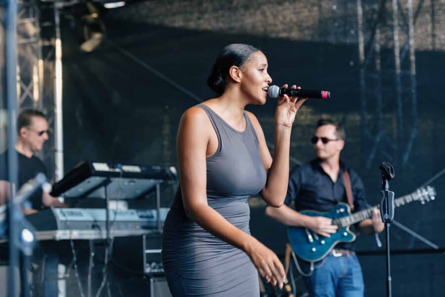 25.07.2022: Open Air Mercedes-Benz Museum mit Cassandra Steen